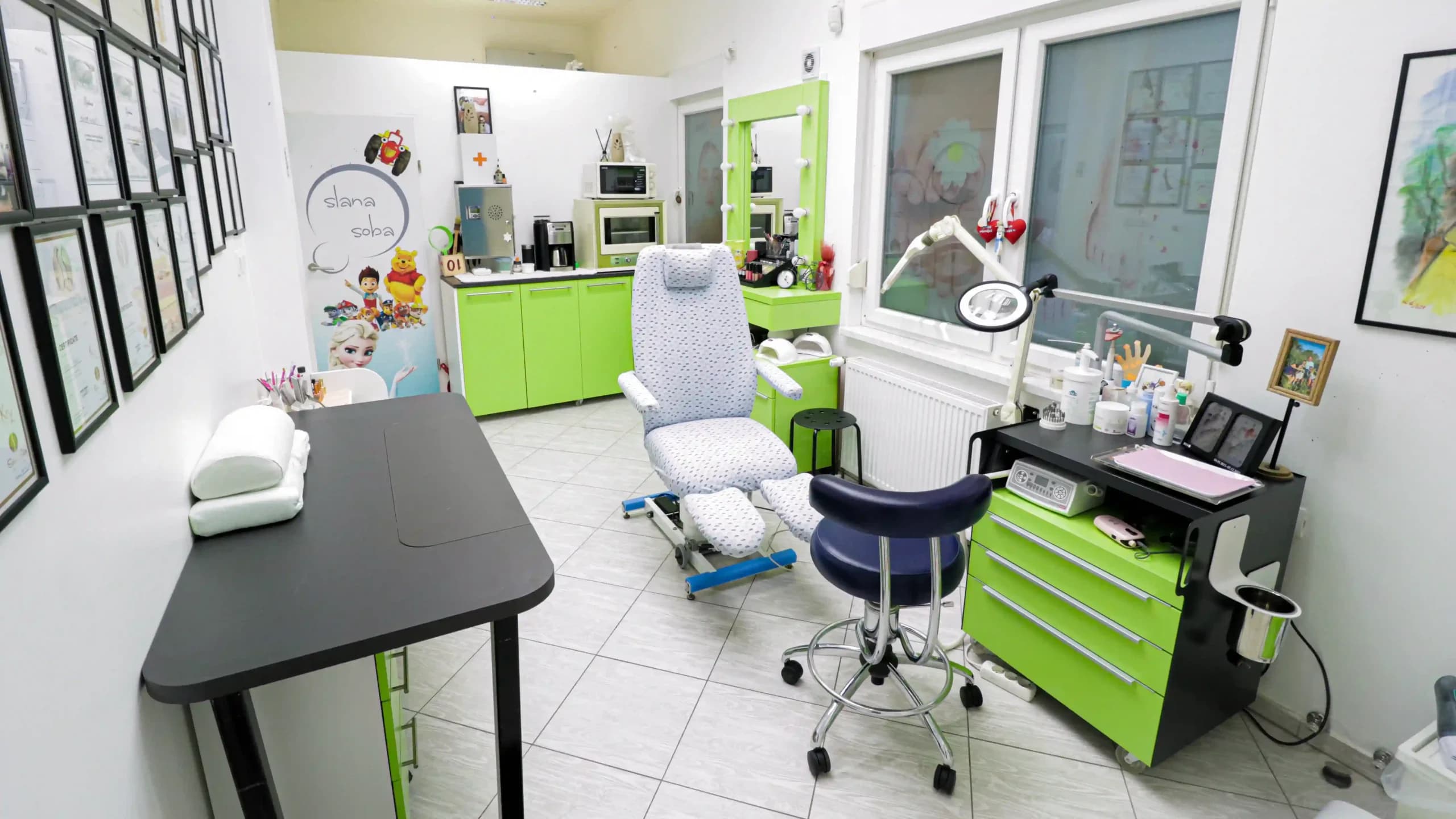 Salon Pedisan u Karlovcu